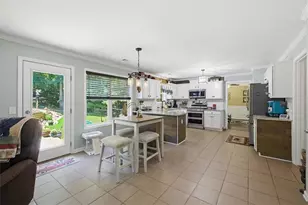 9055 Montclair Hills Dr, Cumming, GA 30028 - Photo 16