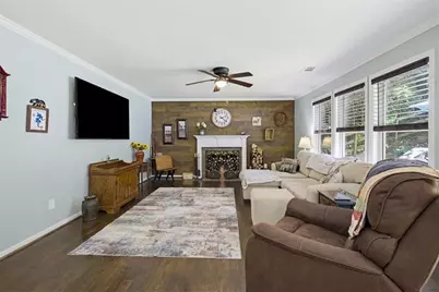 9055 Montclair Hills Drive, Cumming, GA 30028 - Photo 18
