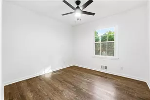 2437 Flair Knoll Dr, Atlanta, GA 30345 - Photo 14