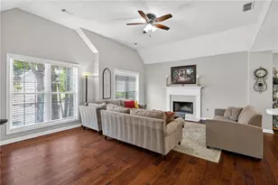 340 Fountainmist Trail, Lawrenceville, GA 30043 - Photo 10