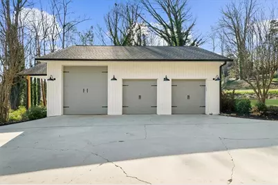 6313 Shoreland Circle, Buford, GA 30518 - Photo 54