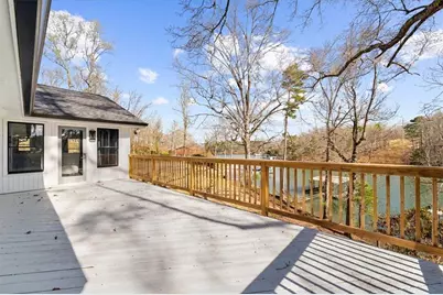 6313 Shoreland Circle, Buford, GA 30518 - Photo 34