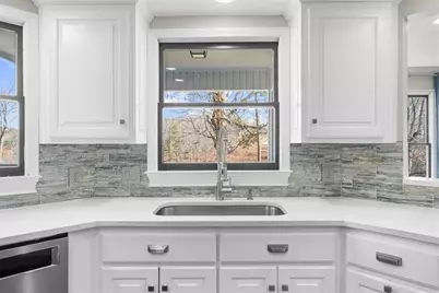 6313 Shoreland Circle, Buford, GA 30518 - Photo 18