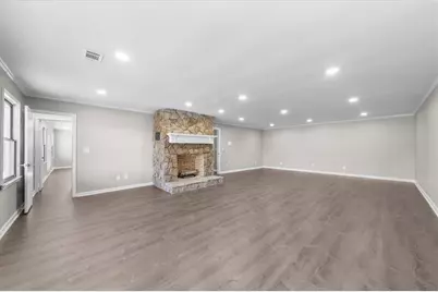 6313 Shoreland Circle, Buford, GA 30518 - Photo 38