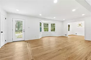 2520 Overlook Way, Atlanta, GA 30345 - Photo 4