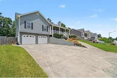 363 Oak Glen Drive, Dallas, GA 30132 - Photo 2