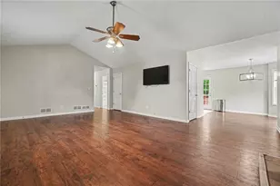 363 Oak Glen Dr, Dallas, GA 30132 - Photo 8