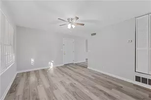 2382 Peachwood Cir NE, Atlanta, GA 30345 - Photo 4