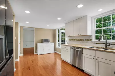 2856 Clearbrook Drive, Marietta, GA 30068 - Photo 16