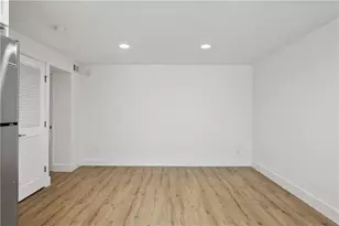 880 St Charles Ave NE, Atlanta, GA 30306 - Photo 6