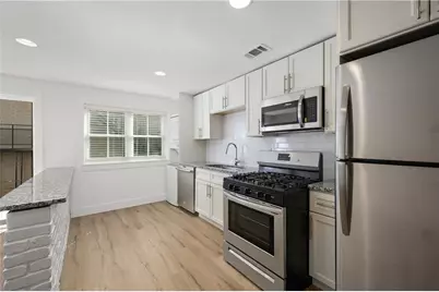 880 Saint Charles Avenue NE #10, Atlanta, GA 30306 - Photo 4