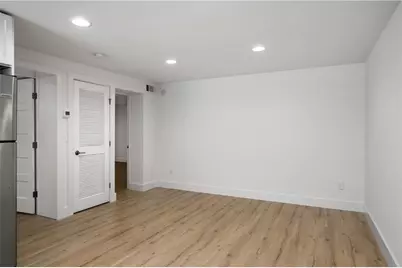 880 Saint Charles Avenue NE #10, Atlanta, GA 30306 - Photo 8