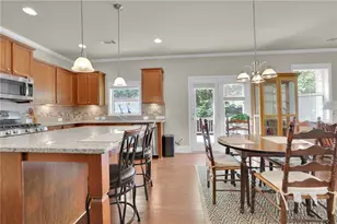 630 Collingsworth Ln, Lawrenceville, GA 30043 - Photo 12
