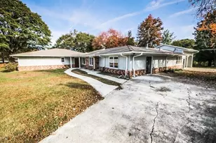 5075 Winters Chapel Rd, Atlanta, GA 30360 - Photo 2