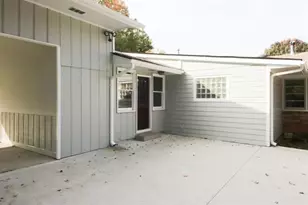 5075 Winters Chapel Rd, Atlanta, GA 30360 - Photo 50
