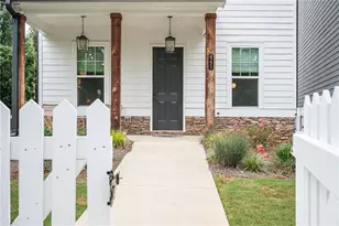 645 Everett Ln, Woodstock, GA 30188 - Photo 6