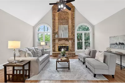 10640 N Edgewater Place, Johns Creek, GA 30097 - Photo 6