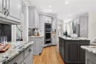 10640 N Edgewater Pl, Johns Creek, GA 30097 - Photo 14