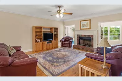 1302 Chester Place, McDonough, GA 30252 - Photo 4