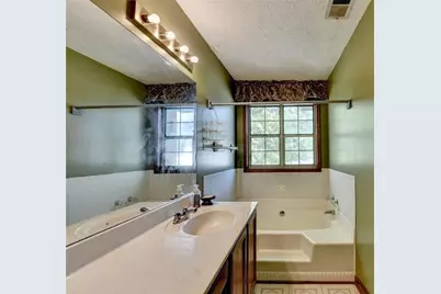 2154 Crystal Lake Drive, Lawrenceville, GA 30044 - Photo 46