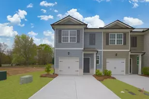 2017 Roseleigh Dr, Douglasville, GA 30134 - Photo 2