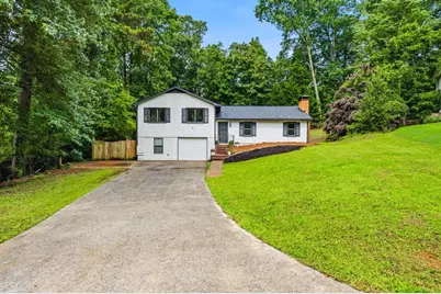 4370 Old Mabry Lane NE, Roswell, GA 30075 - Photo 8