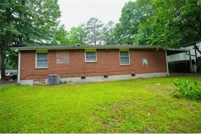 7598 Connell Drive, Jonesboro, GA 30236 - Photo 4