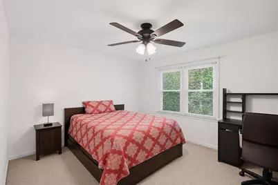 16 Holly Downs Court NW, Atlanta, GA 30318 - Photo 12