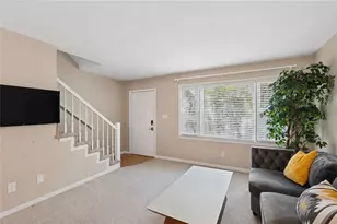 16 Holly Downs Ct NW, Atlanta, GA 30318 - Photo 6
