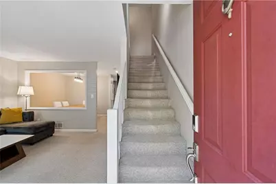 16 Holly Downs Court NW, Atlanta, GA 30318 - Photo 4