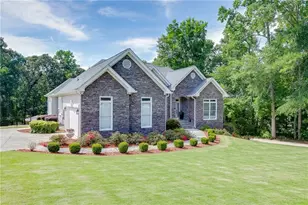765 River Chase, Hoschton, GA 30548 - Photo 4
