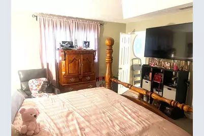 105 Flat Creek Court, Fayetteville, GA 30214 - Photo 6