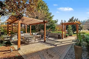 245 N Highland Ave NE, Atlanta, GA 30307 - Photo 16