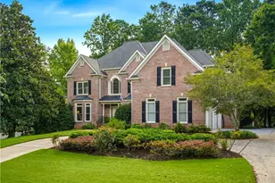5570 Stoneleigh Dr, Suwanee, GA 30024 - Photo 2