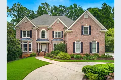 5570 Stoneleigh Drive, Suwanee, GA 30024 - Photo 1
