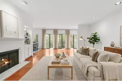 3071 Lenox Road NE #11, Atlanta, GA 30324 - Photo 2