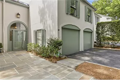 10 Mooregate Square #10, Atlanta, GA 30327 - Photo 1
