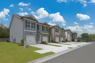 2019 Roseleigh Dr, Douglasville, GA 30134 - Photo 2