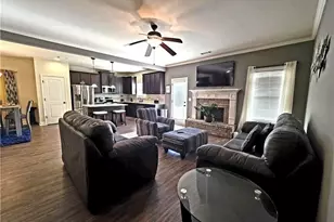 9025 Holder Rd, Locust Grove, GA 30248 - Photo 14