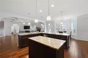 4006 Cherrywood Dr, Loganville, GA 30052 - Photo 10