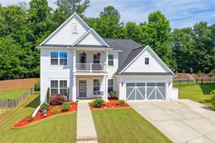 6015 Cedar Wood Ct, Hoschton, GA 30548 - Photo 1