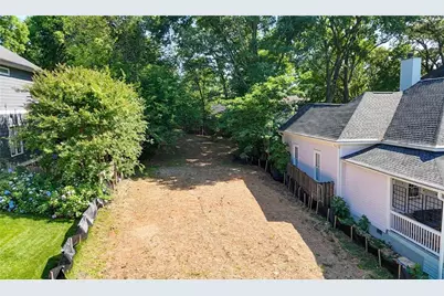 255 SE Georgia Avenue SE, Atlanta, GA 30312 - Photo 2
