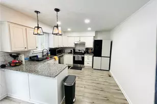 9006 Gatewood Dr, Jonesboro, GA 30238 - Photo 18