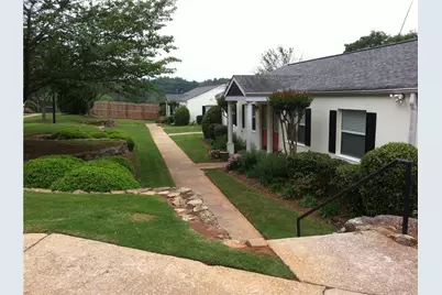 1581 Stone Gate Lane SE, Atlanta, GA 30317 - Photo 10