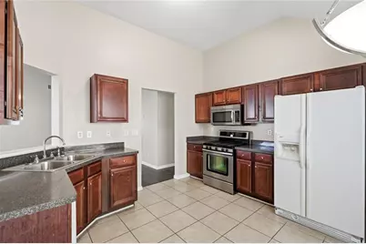6141 Redtop Loop, Fairburn, GA 30213 - Photo 6