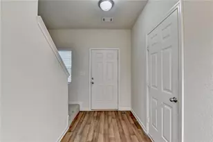 811 Independence Ave, Pendergrass, GA 30567 - Photo 6