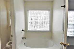 10829 Yorkwood St, Duluth, GA 30097 - Photo 38