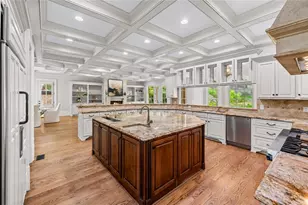 453 Londonberry Rd, Sandy Springs, GA 30327 - Photo 12
