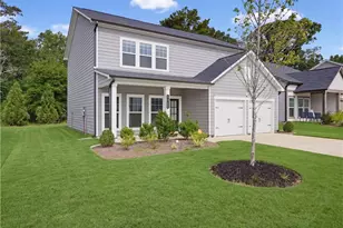 2048 Boxwood Cir, Conyers, GA 30094 - Photo 2