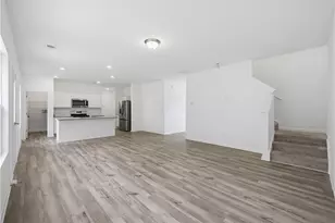 2048 Boxwood Cir, Conyers, GA 30094 - Photo 12
